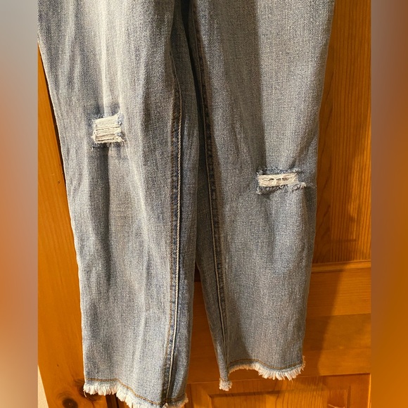 LUCKY BRAND Denim Overalls Washed Ripped Bib Crop Distressed Raw Edge Jeans 12 - Picture 12 of 13